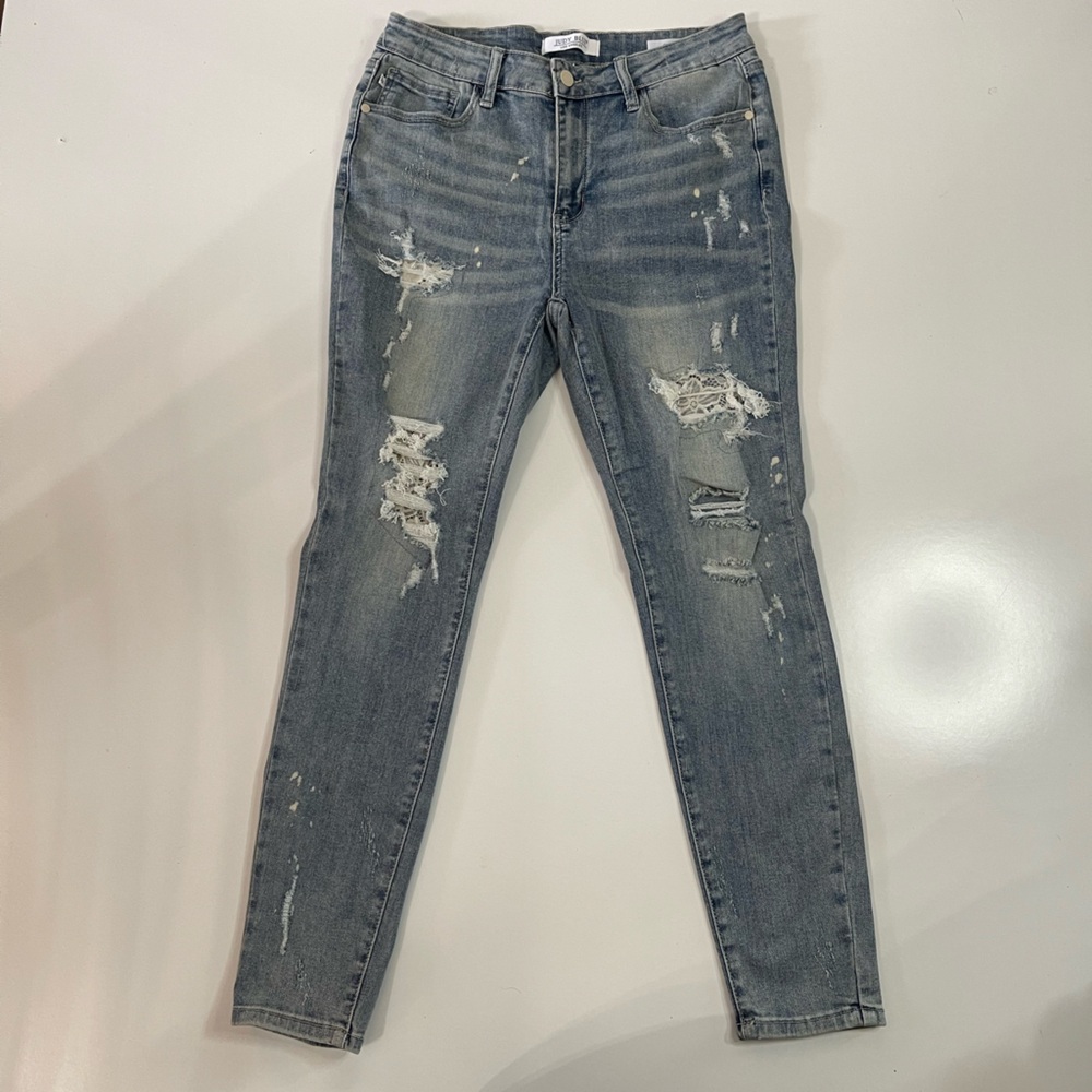 Judy Blue Jeans Skinny Fit Size 13/31 Lace Distressing NWOT